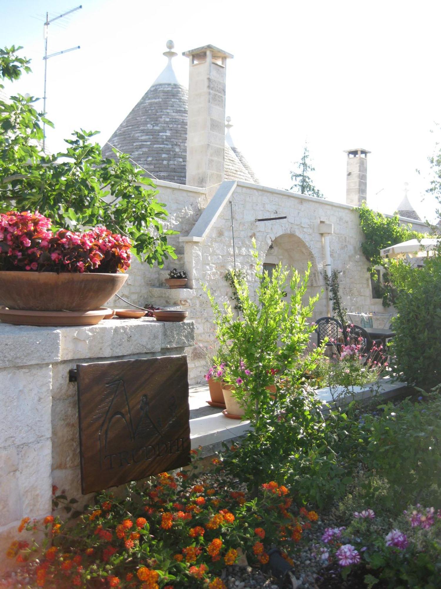 Truddhi Casa E Cucina Di Puglia Aparthotel Locorotondo Exterior foto